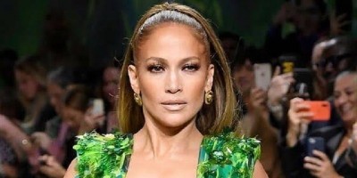 Ada Jennifer Lopez Dan Gaun Versace Hijau Di Balik Terciptanya Google Images