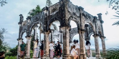 Alumni Miss Universe 2015 Duta Pariwisata Karangasem di Negaranya