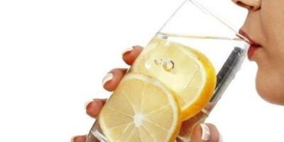 Perut Buncit? Coba Minum Lemon Setiap Pagi.