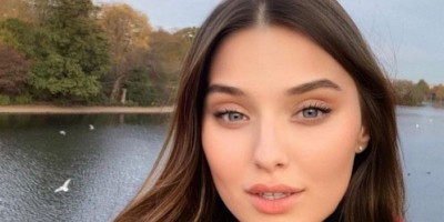 Gara-gara Punya Anak Miss Ukraina Dilarang Ikut Kontes Miss World