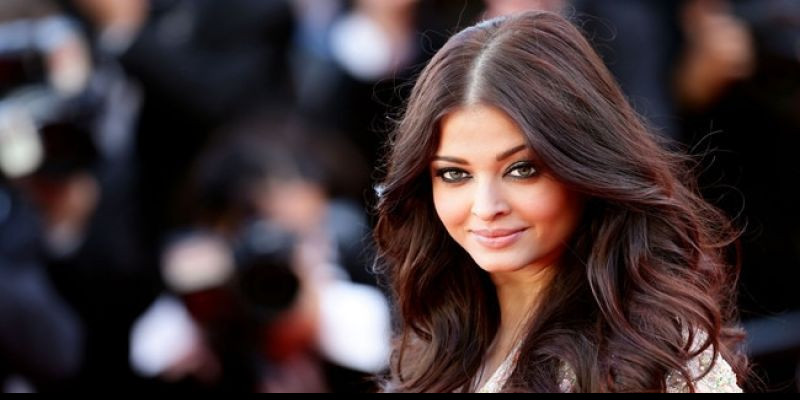 Menantu Amitabh Bachchan, Aishwarya Rai Bachchan dilarikan ke rumah sakit karena Covid-19/Net

