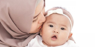 Jangan Asal Cium! Ini 6 Penyakit Berbahaya yang Bisa Ditularkan Pada Bayi