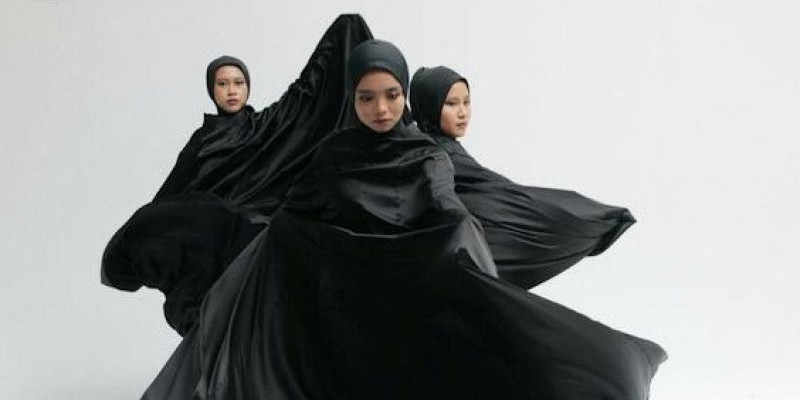 Trio hijabers asal Garut pengusung grup metal Voice of Baceprot/VoB