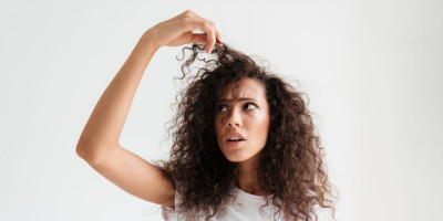 8 Tips Merawat Rambut Keriting Agar Tidak Mudah Kusut