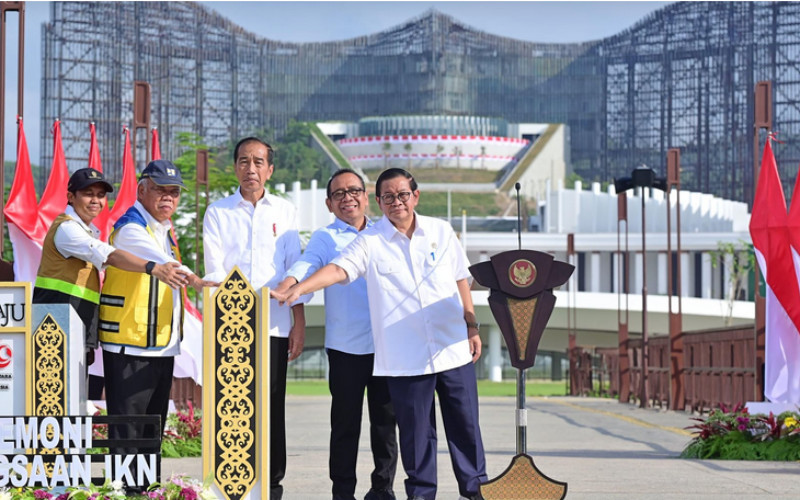 Peresmian Plaza Seremoni Sumbu Kebangsaan IKN. (Biro Pers Sekretariat Presiden)