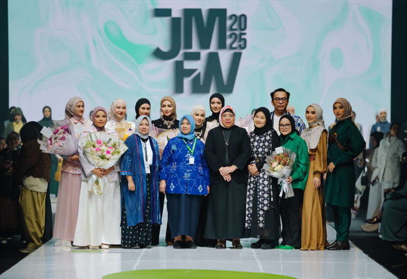 Fashion Parade 7 & Grand Finale Textile Design Competition dalam Jakarta Muslim Fashion Week 2025 (10/10) di ICE BSD. (Dok. JMFW 2025)