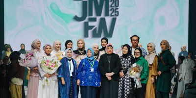 Dari JMFW 2025, Kementerian Perdagangan Lahirkan Desainer Muda Bertalenta