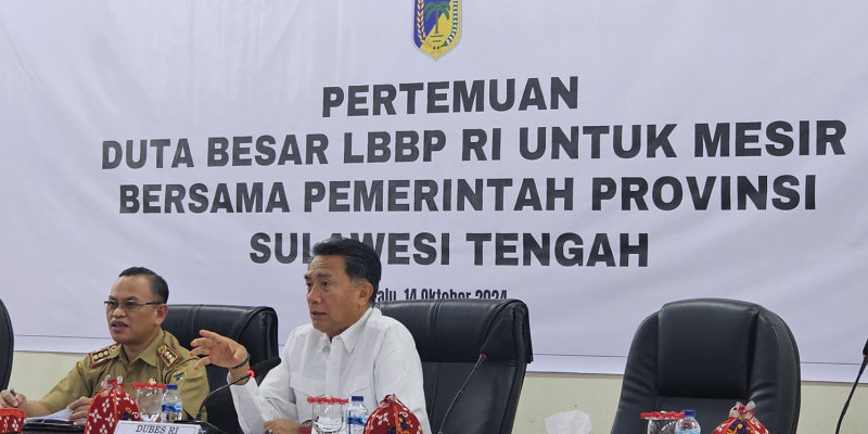 Dubes Lutfi Rauf dalam pertemuan di kantor Gubernur Sulawesi Tengah (14/10) bahas potensi kerja sama dengan Mesir. (Ist)