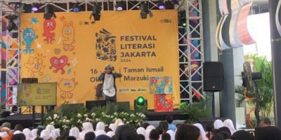 Serunya Workshop “Bermain Lipat Kertas” di Festival Literasi Jakarta 2024