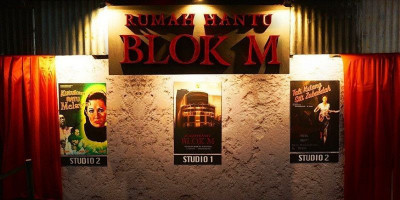 Ada Rumah Hantu di Blok M