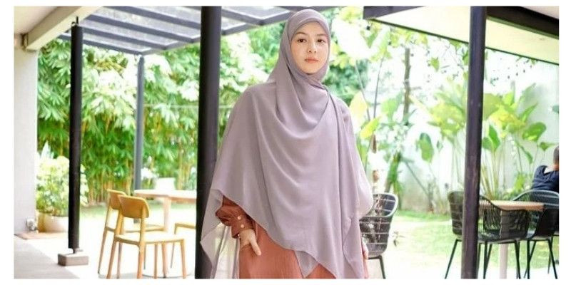 Natasha Rizky, kini dikenal sebagai pebisnis fesyen muslimah dan penulis buku. (Instagram/@natasharizkynew)