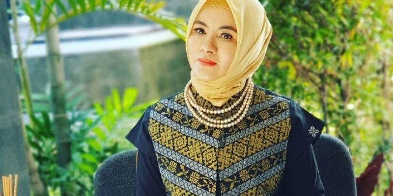 Nicke Widyawati, salah satu srikandi kebanggaan Indonesia. (Instagram/@nicke_widyawati)