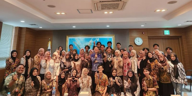 Kunjungan mahasiswa FPCI Chapter UIN Jakarta di Kedubes ROK, Jakarta (28/11). (Dok. Kedubes ROK Indonesia)