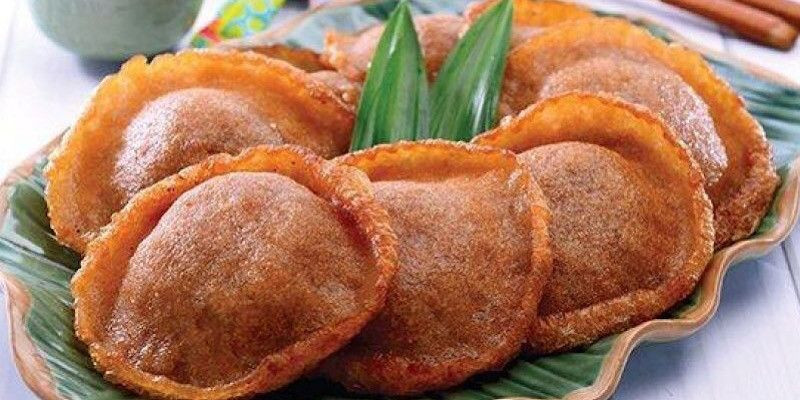 Si manis kue cucur. (Pinterest/@merak kayangan)