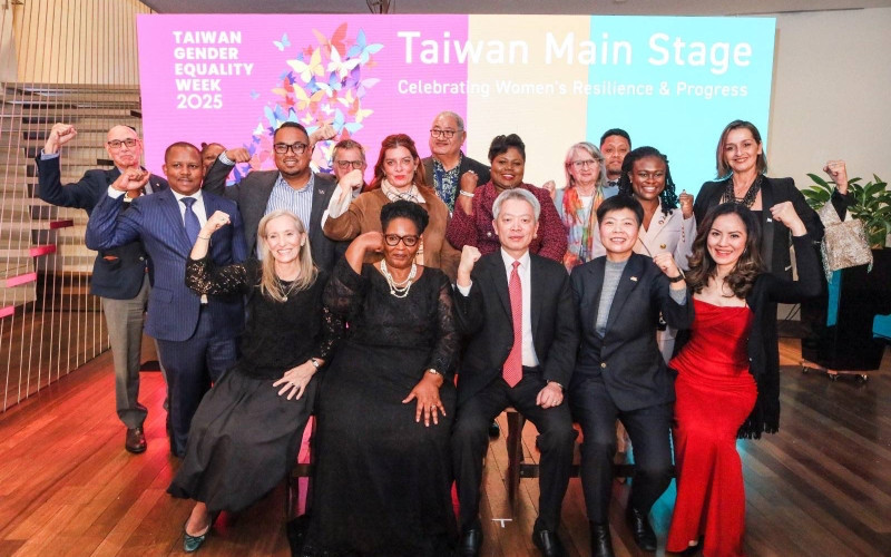 Taiwan Women's Power Cultural Night (12/3) di New York. (Ist)